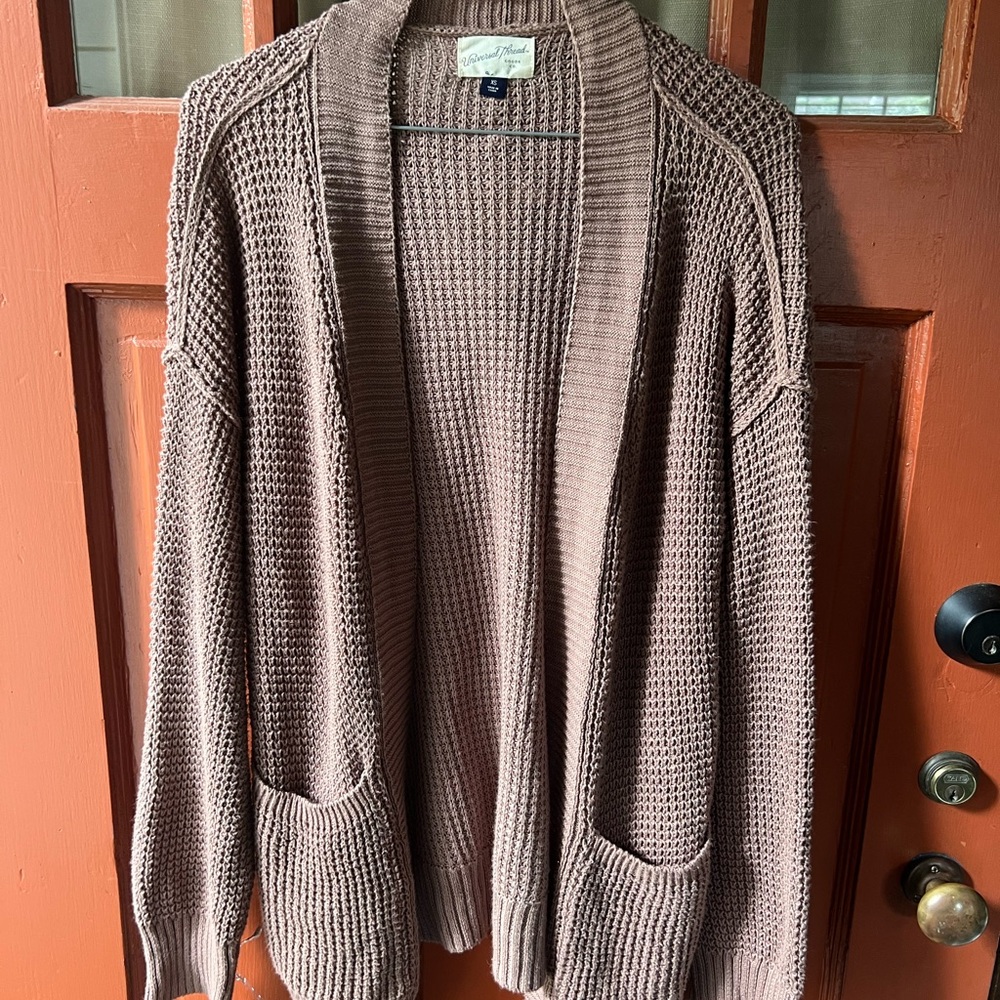 Cozy Universal Thread Brown Open-Front Sweater oversized